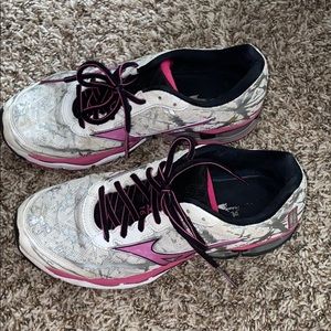 I worn these for volleyball games